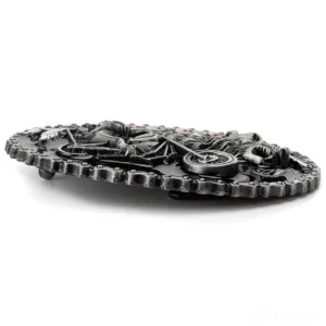 Motorcycle wolf gothic belt buckle side profile showing 3D embossed chain border detail