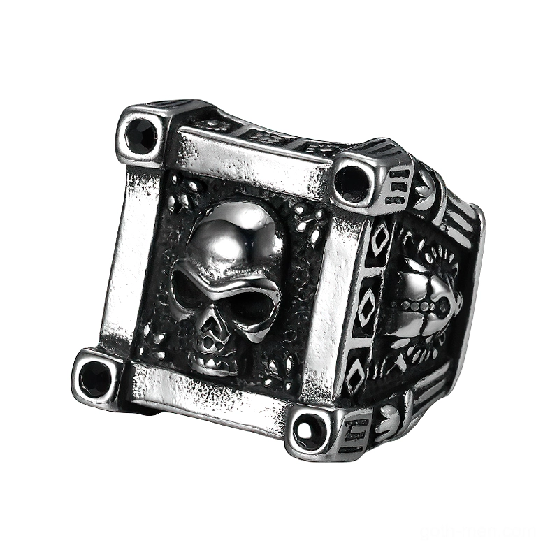 Antique silver biker skull ring right-side perspective highlighting sculptural relief engravings and metal details