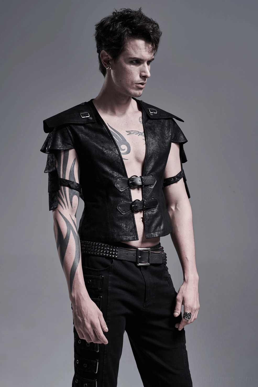 Gothic black leather vest styling guide for alternative fashion and underground culture aesthetic
