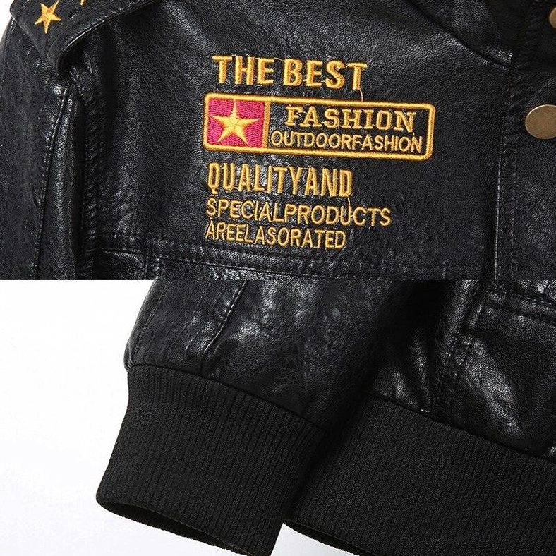 Triple golden star epaulets on shoulder with metal snap button military insignia