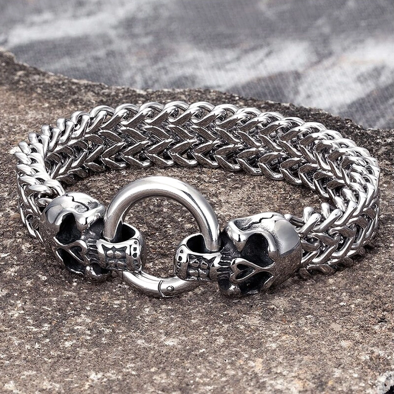 Dark Aesthetic Skull Bracelet - Bright Silver Metal Finish, Chain Texture Detail, Stone Background