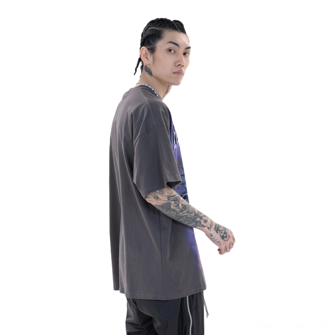 Oversized gothic graphic tee fabric texture and print clarity