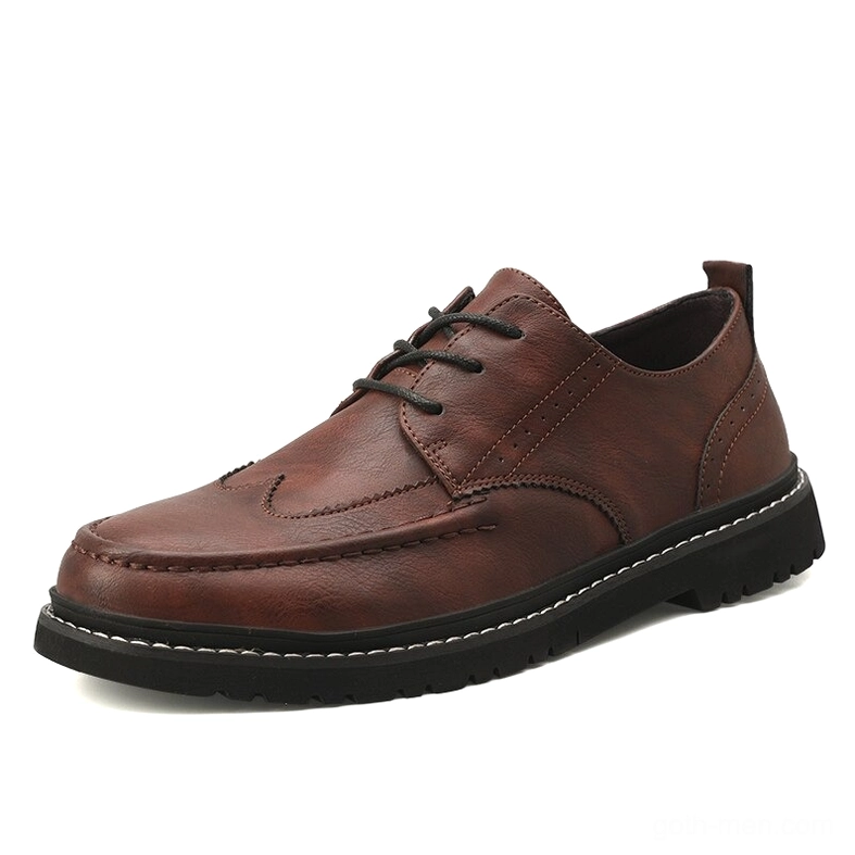Men's wine red gothic oxford shoes with smooth split leather upper and reinforced heel tab, side three-quarter perspective