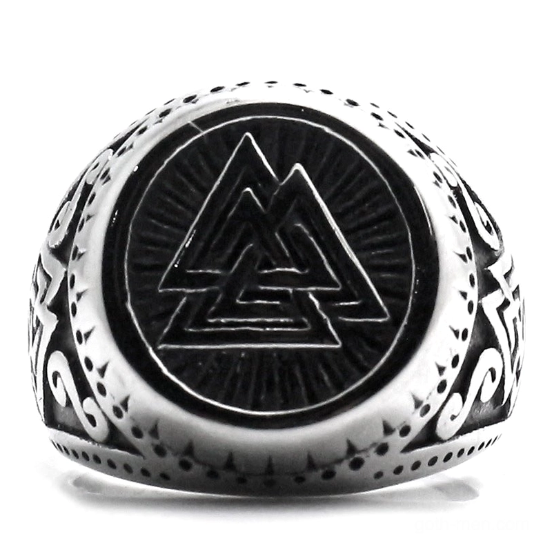 Norse valknut amulet ring direct front view with black filled symbol and radiating background pattern